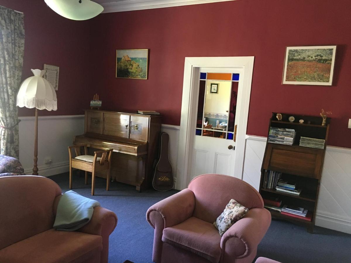 Halfmoon Cottage Akaroa Ngoại thất bức ảnh